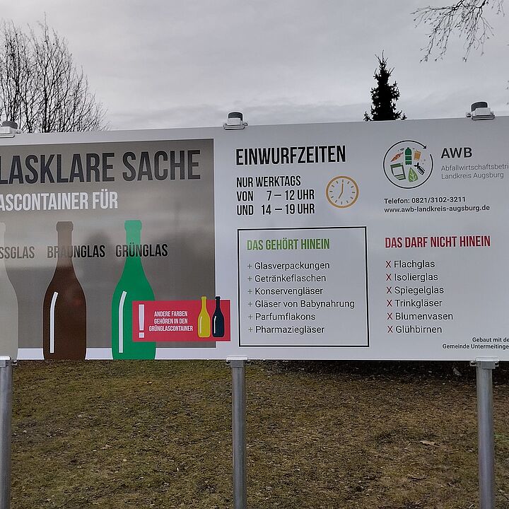 Neue Glaskontainer in der Römerstraße